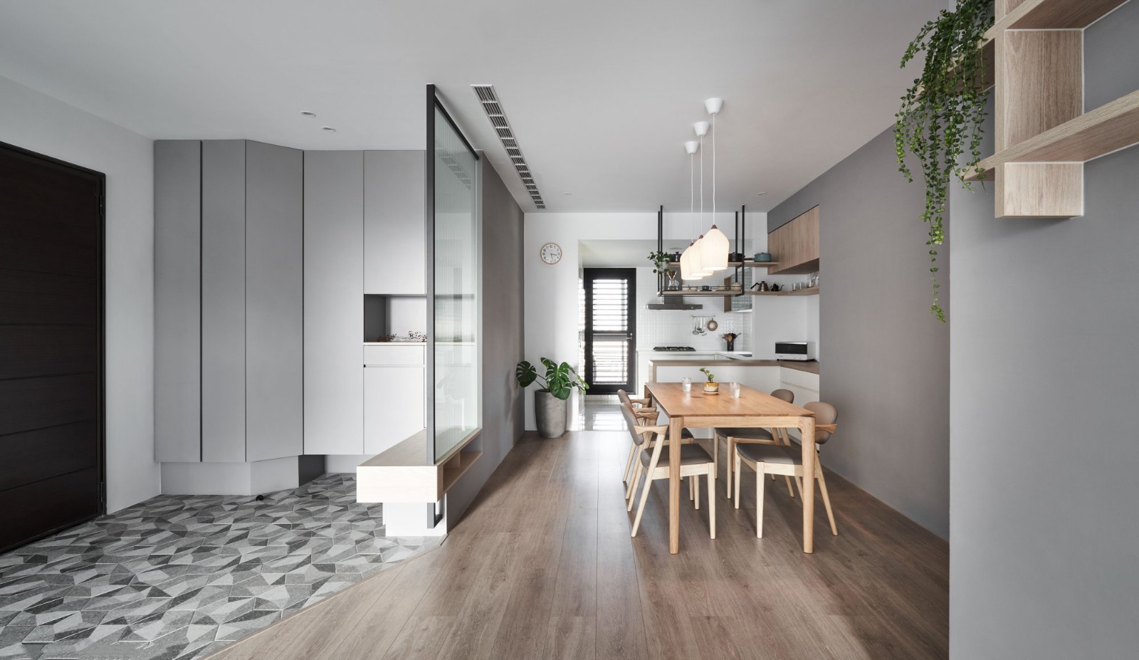 装修案例现代简约风格室内装修效果图-玄关 装修案例现代简约风格室内装修效果图-玄关