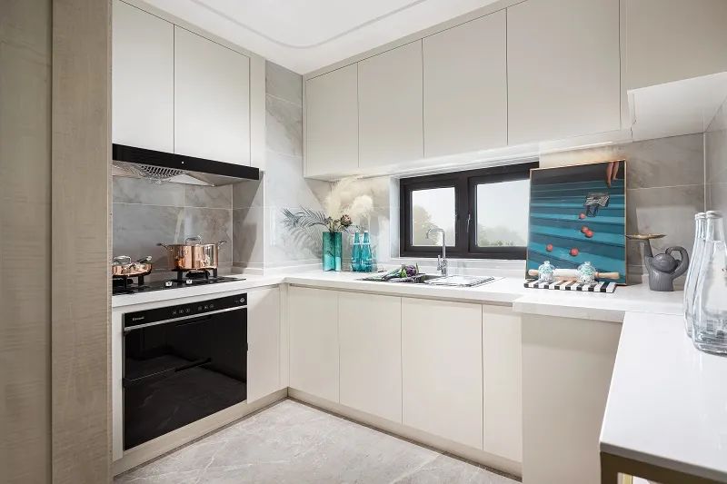 现代摩登风格室内设计家装案例-厨房 现代摩登风格室内设计家装案例-厨房